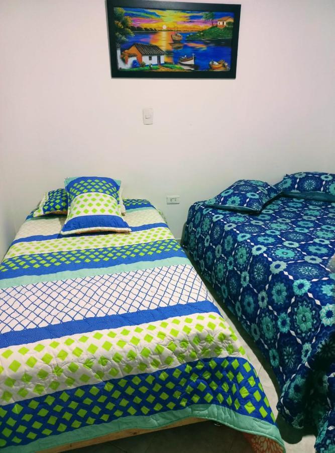 Hostel Kumho Home Medellín Eksteriør bilde